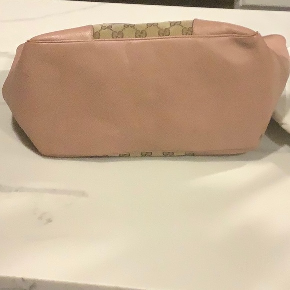 Gucci Bag - Picture 2 of 7